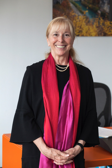 Avatar de Elisabeth Ayrault